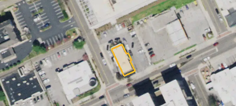 2021 Cumberland Ave