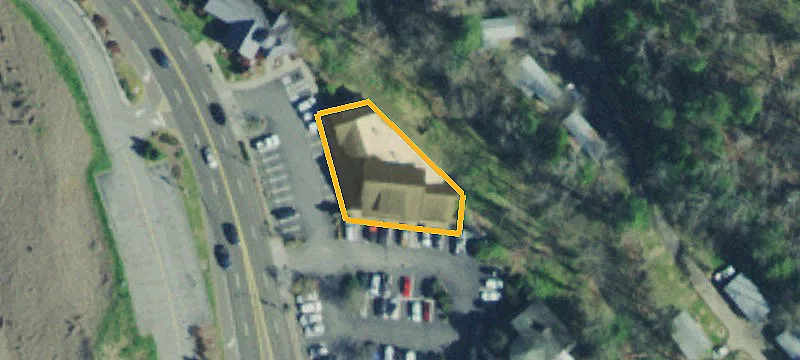 132 Pkwy Parkway