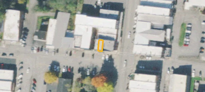 106 3rd W Ave