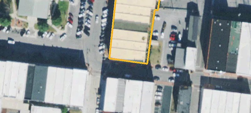 100 Public E Sq