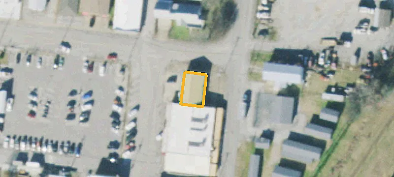 37 Maple St