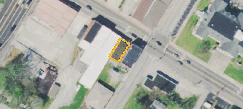 151 Race St