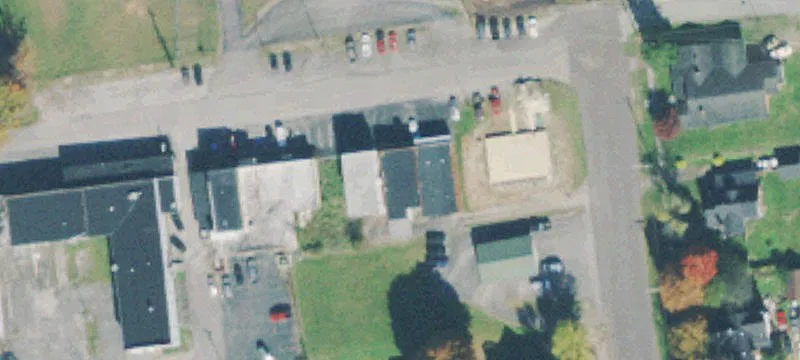 415 University St