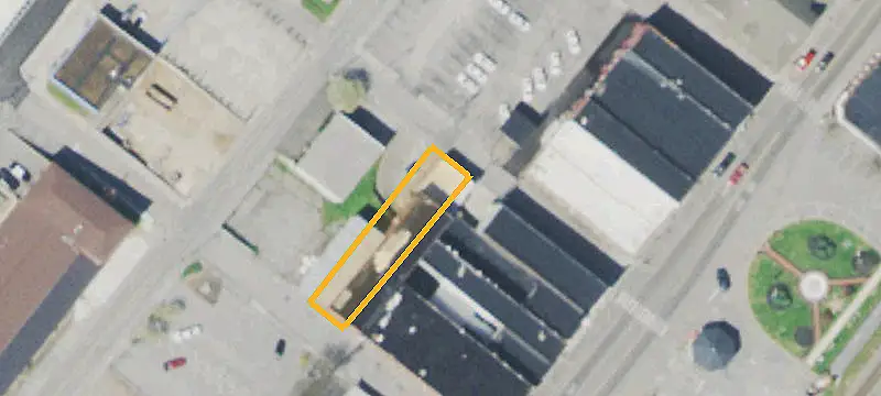 111 Walnut W St