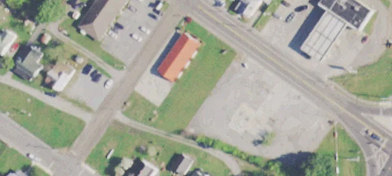 303 3rd Ave