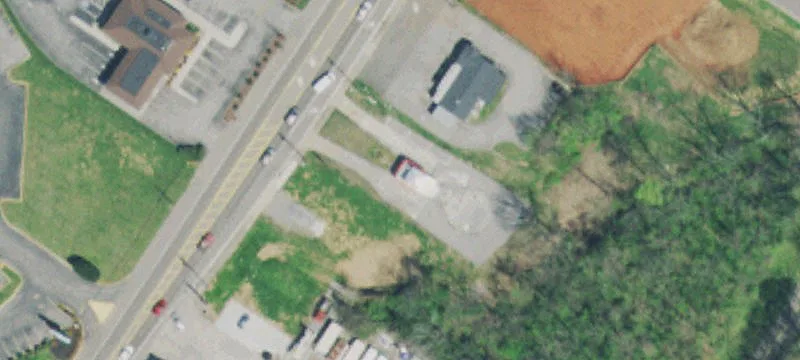 2162 Broadway Ave