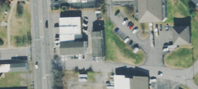 106 Ee Ave