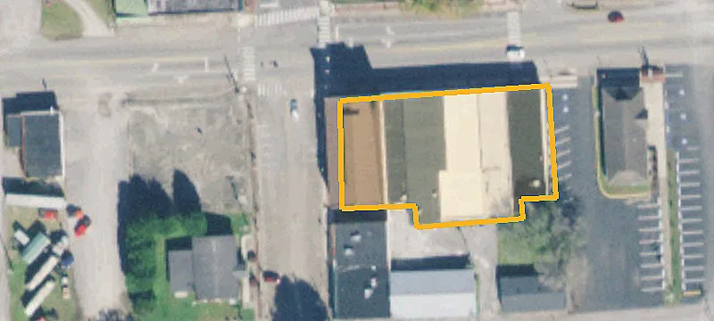 10 Courthouse Sq