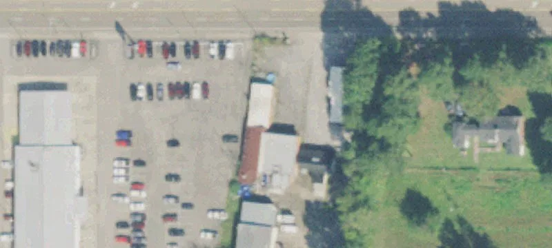 1390 Wayne Rd