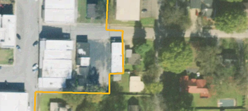 44 Main St