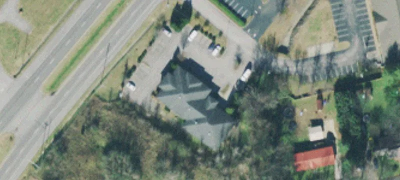 907 James M Campbell Blvd