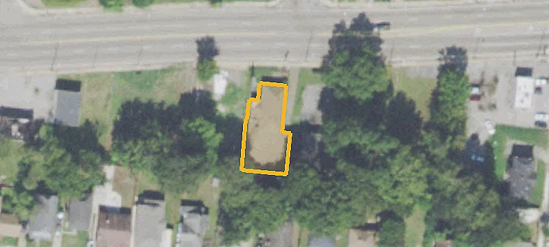 875 Jackson Ave