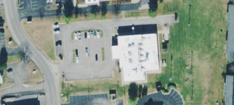 121 Hillcrest Dr