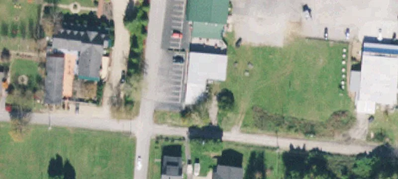 16 Laurel Lk Dr