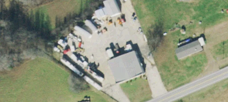 5121 Lewisburg Hwy