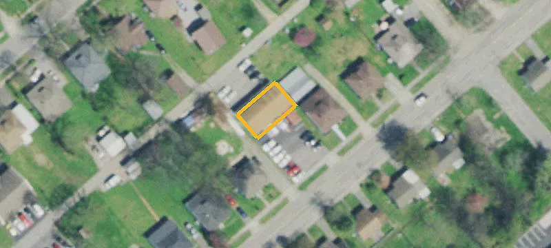 322 Lindsay St