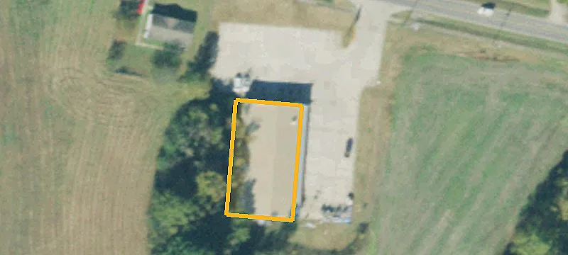 621 Graves Ave
