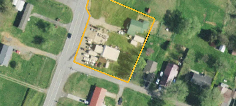 1359 Broadway Dr
