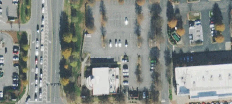 302 Indian Lk Blvd