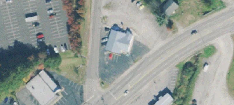 718 Main St