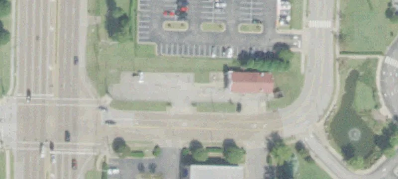 8130 Bellevue Pkwy