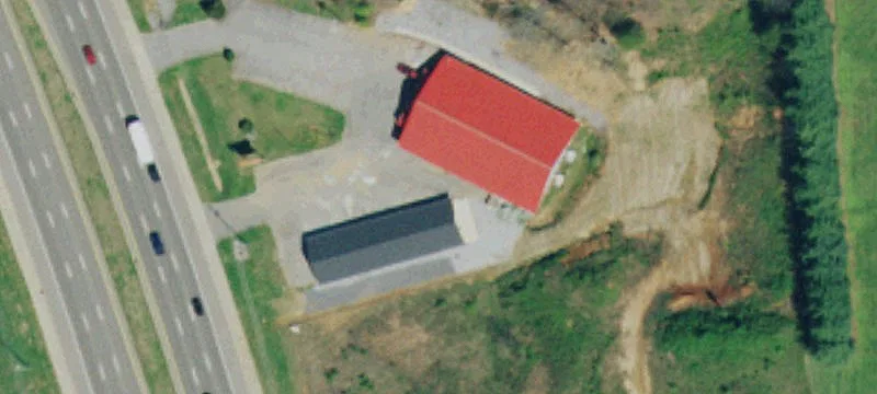 2558 Winfield Dunn Pkwy
