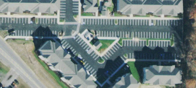 330 Cunningham Ln