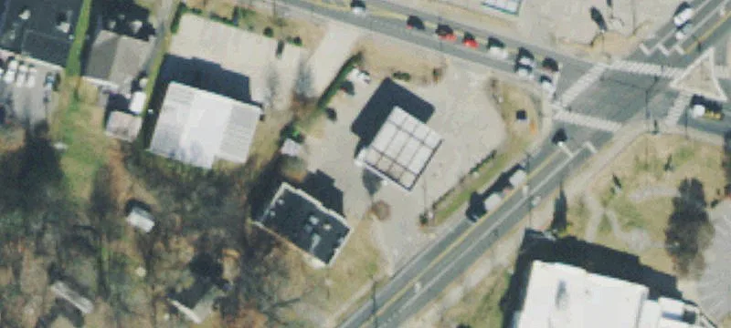 3051 Hwy 31st W