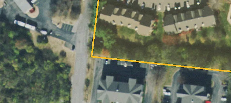 638 Church E St
