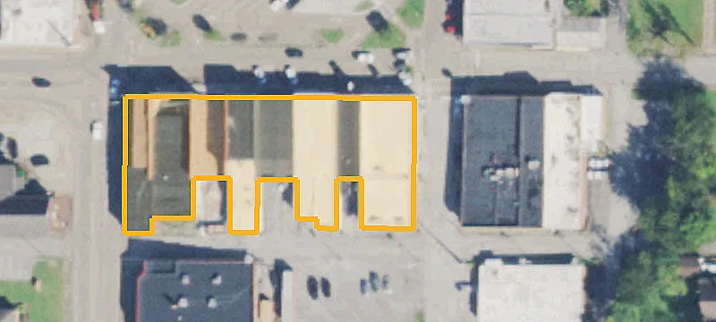 90 Main St
