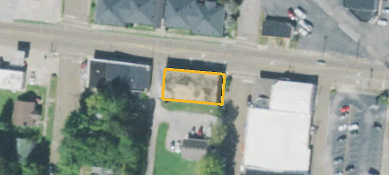 203 2nd St