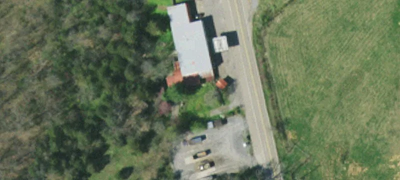 1635 Hwy 70th N