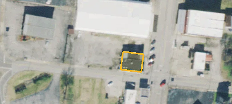924 Main St