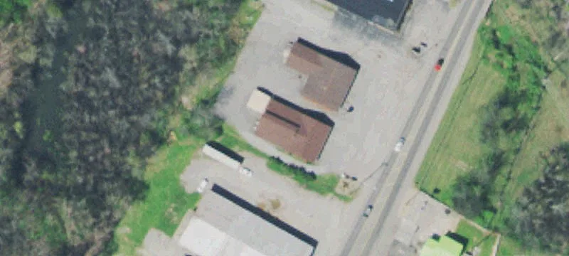 606 Main St