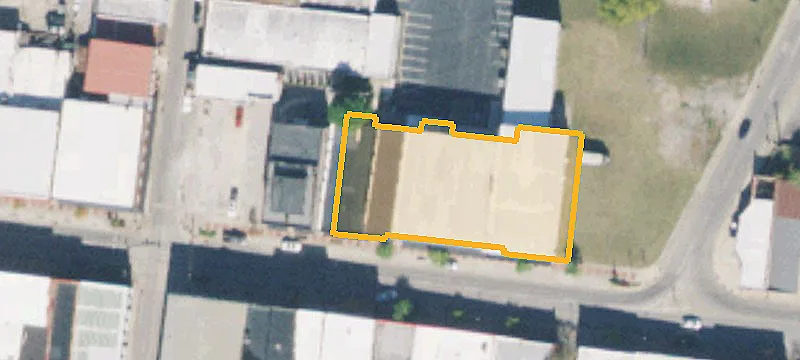 215 Main St