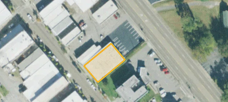 1148 Main St