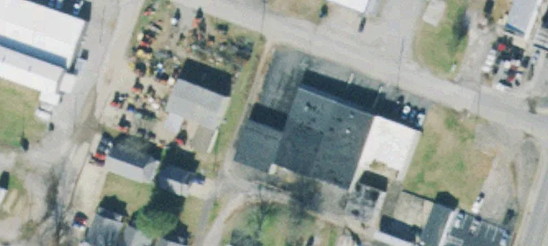 215 2nd St