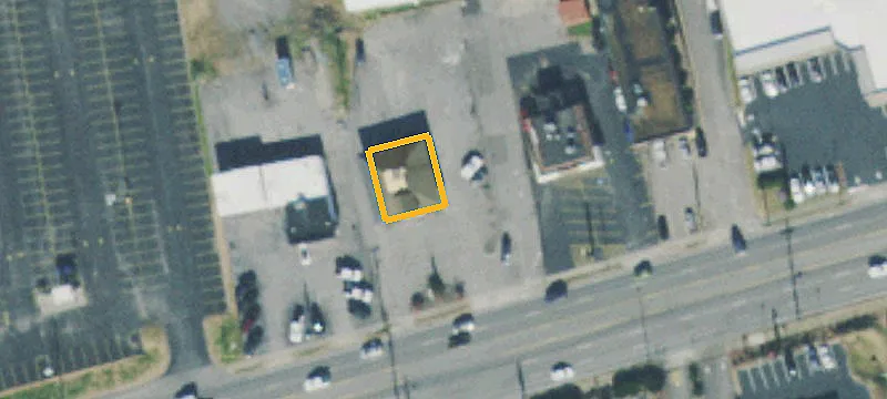 412 Main St