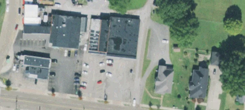305 University St