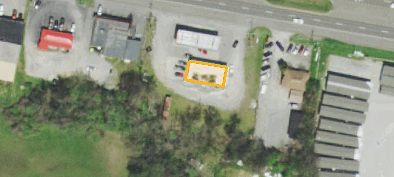 7135 Clinton Hwy