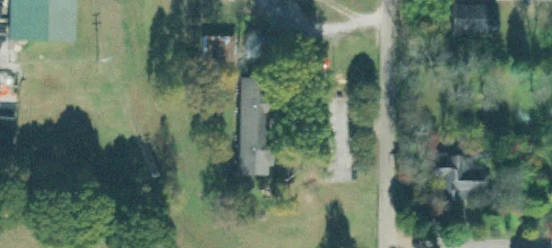 98 Burns St