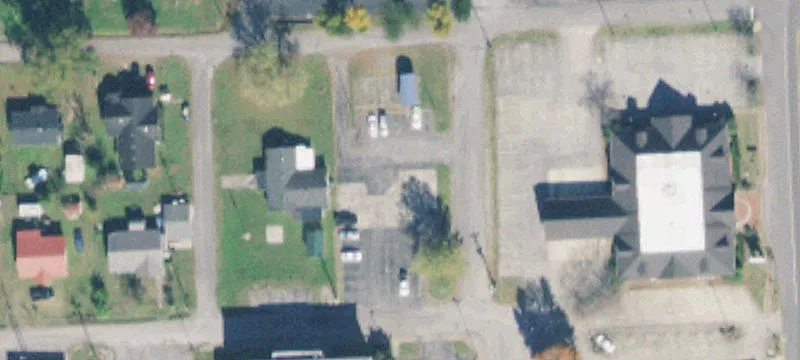 103 Oak Ave