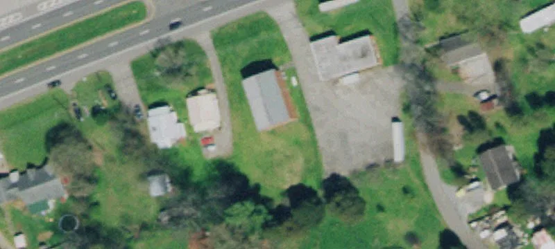2733 Hwy 11e