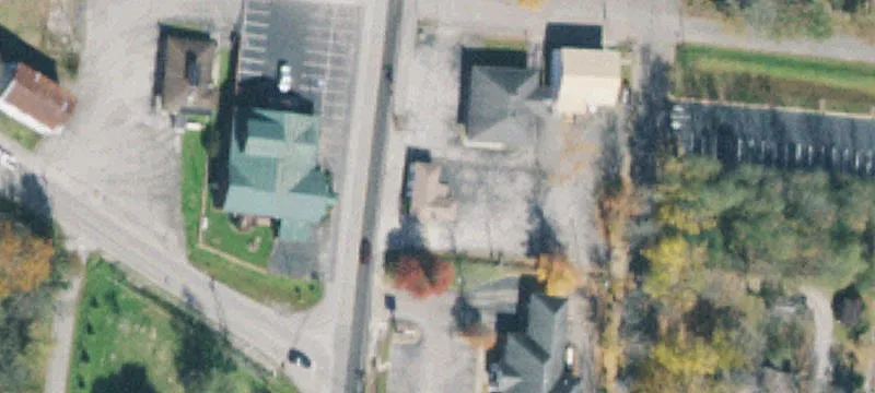 1590 Main St
