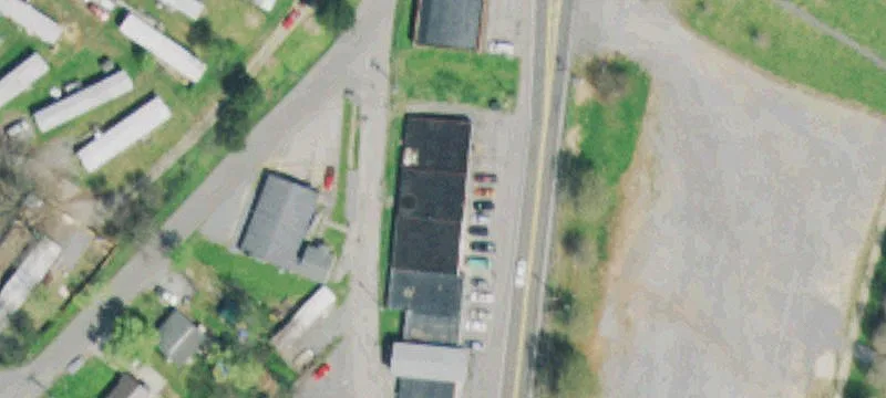 2621 Broadway Ave