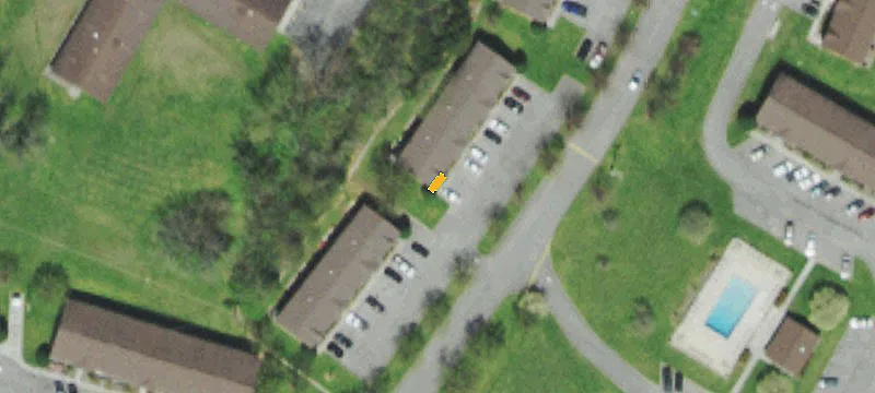 28 Carriage Ln