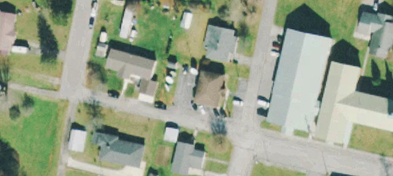 305 Church St