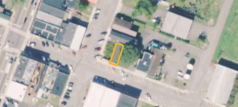 140 Cherry St