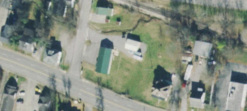656 Commerce St
