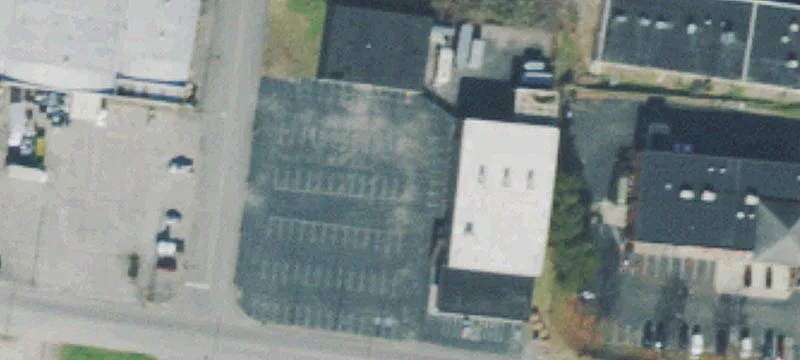 300 10th E Ave